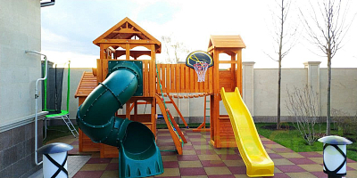 Детская площадка IgraGrad "Клубный домик Макси с трубой"