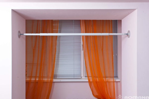 картинка Турник распорный "Романа" от магазина Лазалка